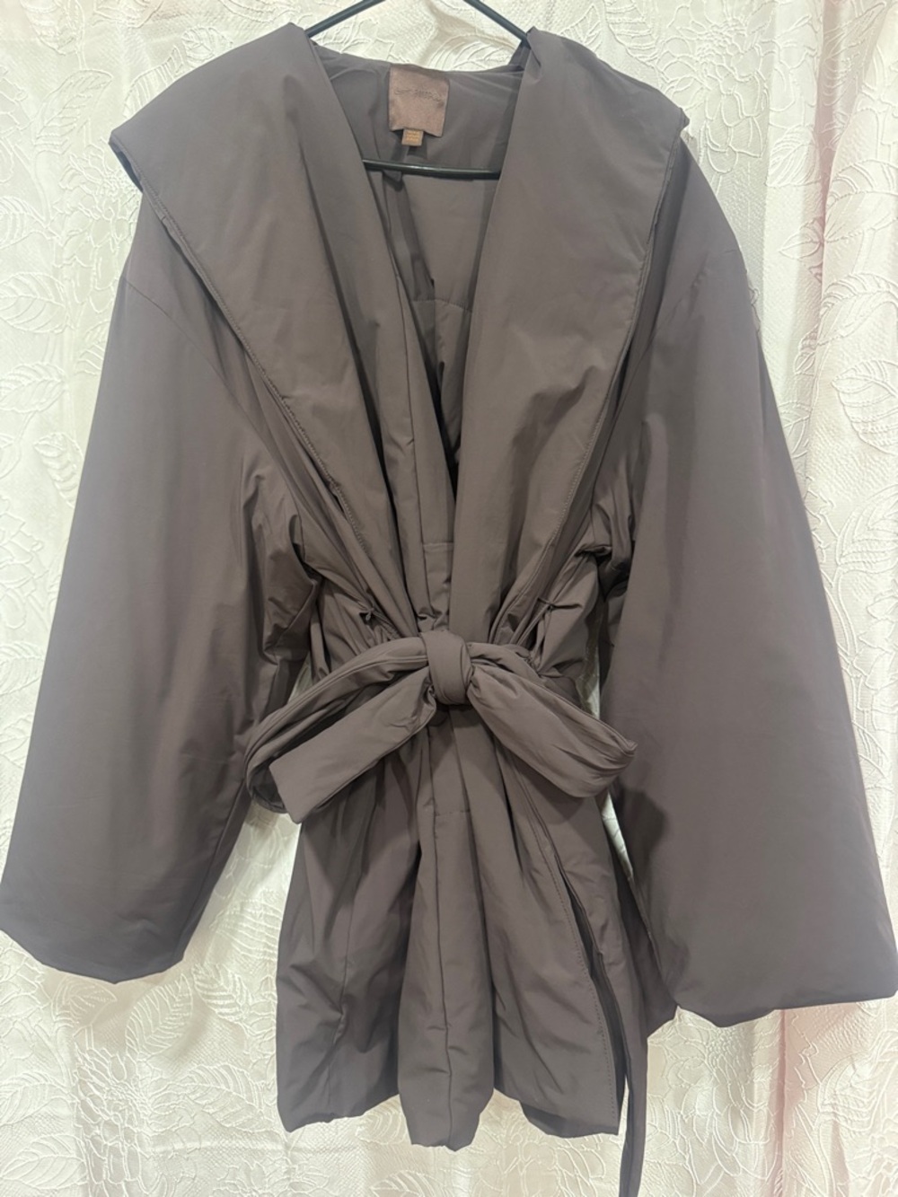 SKIMS WRAP AROUND JACKET SMALL - Picture 2 of 5